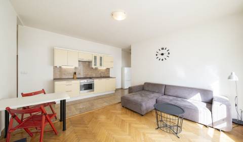 Mieten 3-Zimmer-Wohnung, 3-Zimmer-Wohnung, Gorkého, Bratislava - Staré