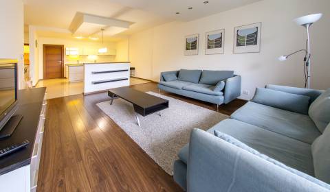 3-Zimmer-Wohnung, Boženy Němcovej, zu vermieten, Bratislava - Staré Me
