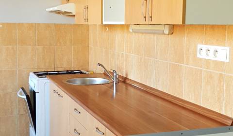 2 Zimmer Wohnung, zu verkaufen, Komárno, Slowakei