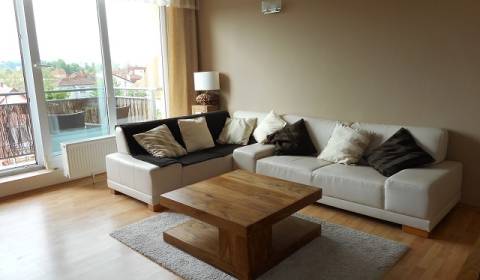3-Zimmer-Wohnung, Vlárska, zu vermieten, Trenčín, Slowakei