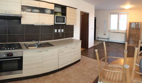 2-Zimmer-Wohnung, Rázusova, zu vermieten, Pezinok, Slowakei