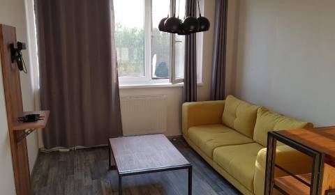 2 Zimmer Wohnung, Antolská, zu vermieten, Bratislava - Petržalka, Slow