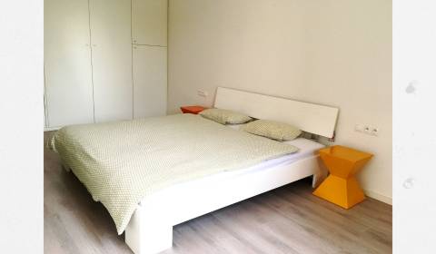 Mieten 2-Zimmer-Wohnung, 2-Zimmer-Wohnung, Račianska, Bratislava - Nov