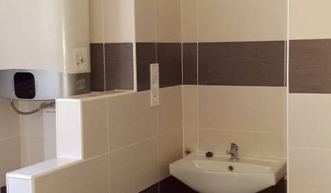 2 Zimmer Wohnung, Sústružnícka, zu verkaufen, Komárno, Slowakei