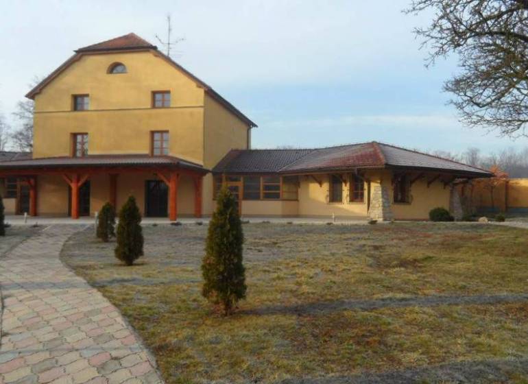 Trnovec Gebäude Kaufen reality Skalica