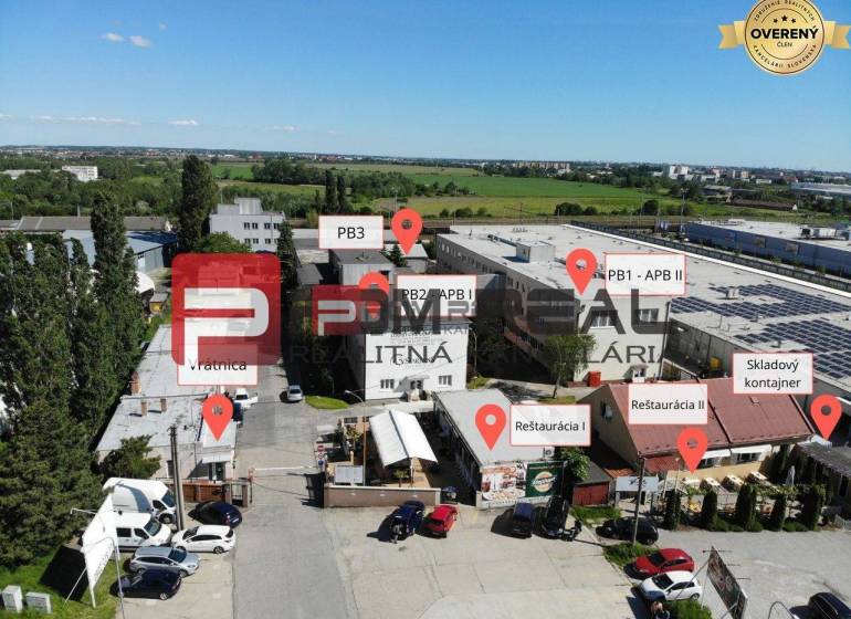 Industriegebiet in der Púchovská-Straße in Bratislava III mit Restaurants und Lagern.