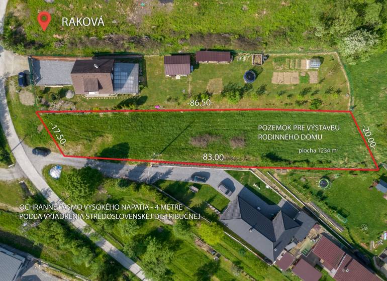 Luftaufnahme eines Baugrundstücks in Raková mit einer Fläche von 1234 m².