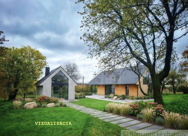 Ein Einfamilienhaus in Senohrad, umgeben von grünem Rasen, Bäumen und Ziersträuchern.