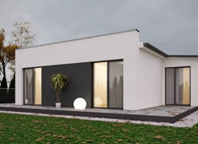 Ein Einfamilienhaus in Trnava mit Rasen und Gehweg, ausgezeichnet mit einer verifizierten Mitgliedschaft.