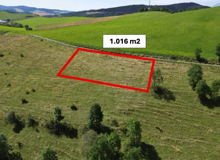 Schöne Naturlage mit einem Grundstück von 1.016 m² in der Nähe von Stará Ľubovňa, besondere Immobilien.