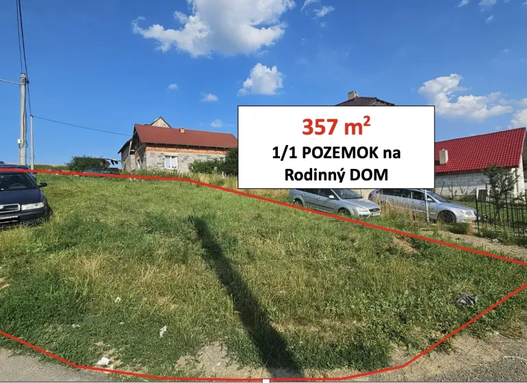 Grünland in Raslavice mit Baugenehmigung für Wohnzwecke.