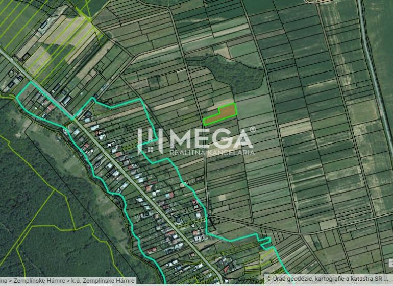 Grundstücksplan für Wohngebiete in der Gemeinde Zemplínske Hámre, zeigt die parzellierte Aufteilung des Landes.