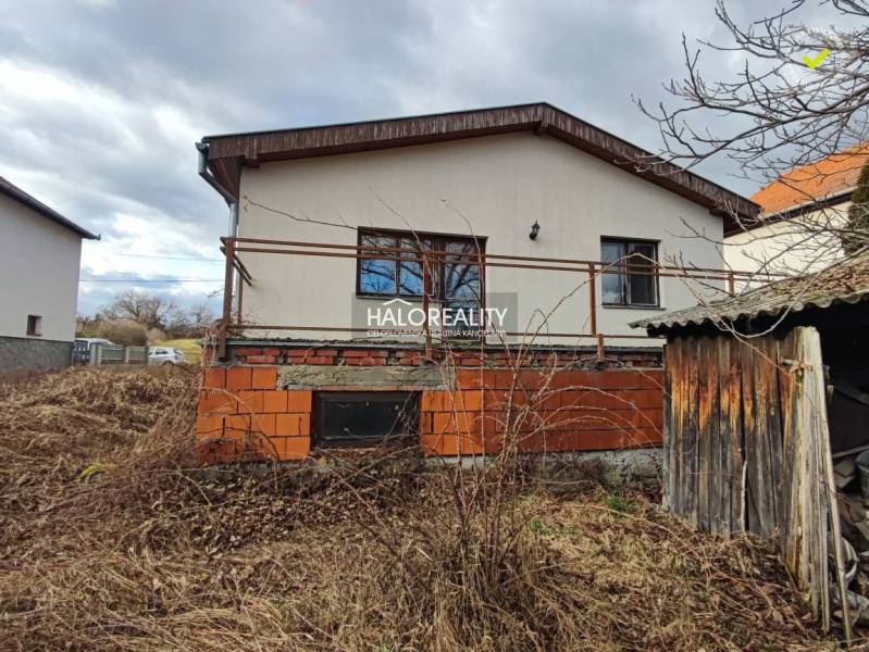 Nevidzany Einfamilienhaus Kaufen reality Zlaté Moravce