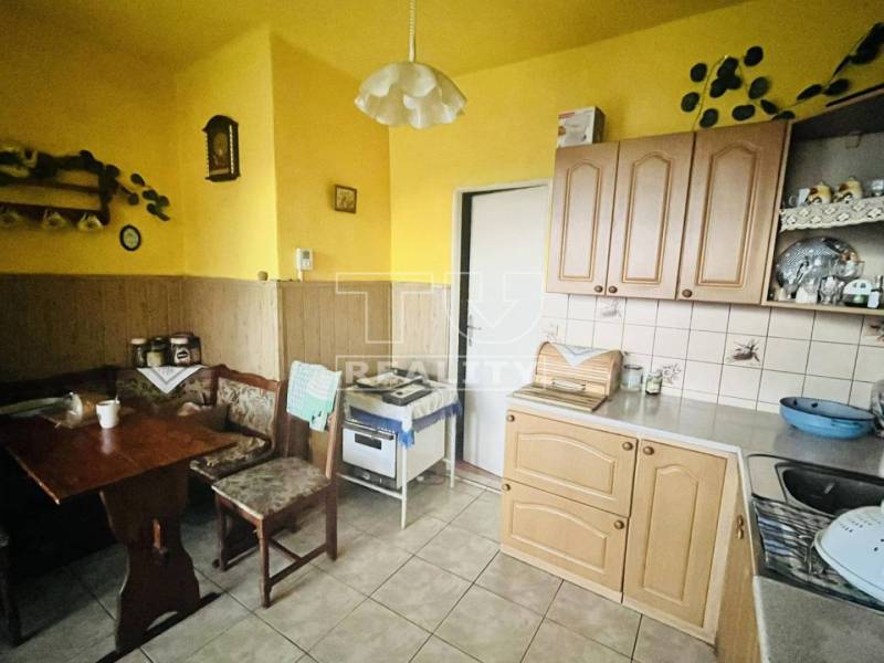 Hostie Einfamilienhaus Kaufen reality Zlaté Moravce