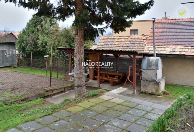 Pliešovce 3-Zimmer-Wohnung Kaufen reality Zvolen