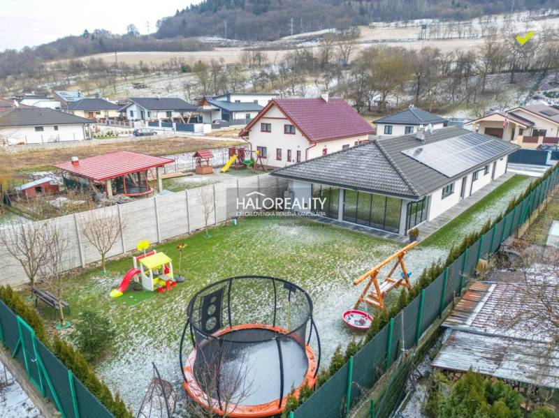 Plevník - Drienové Einfamilienhaus Kaufen reality Považská Bystrica