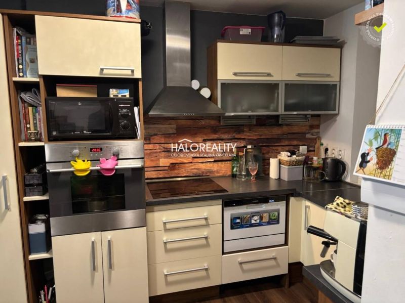 Galanta 4-Zimmer-Wohnung Kaufen reality Galanta