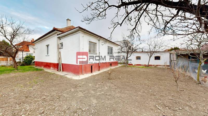 Einfamilienhaus in der Farebna-Straße in Bratislava II mit geräumigem Garten.