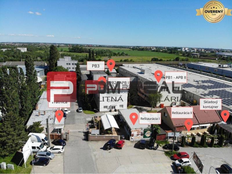 Industriegebiet in der Púchovská-Straße in Bratislava III mit Restaurants und Lagern.