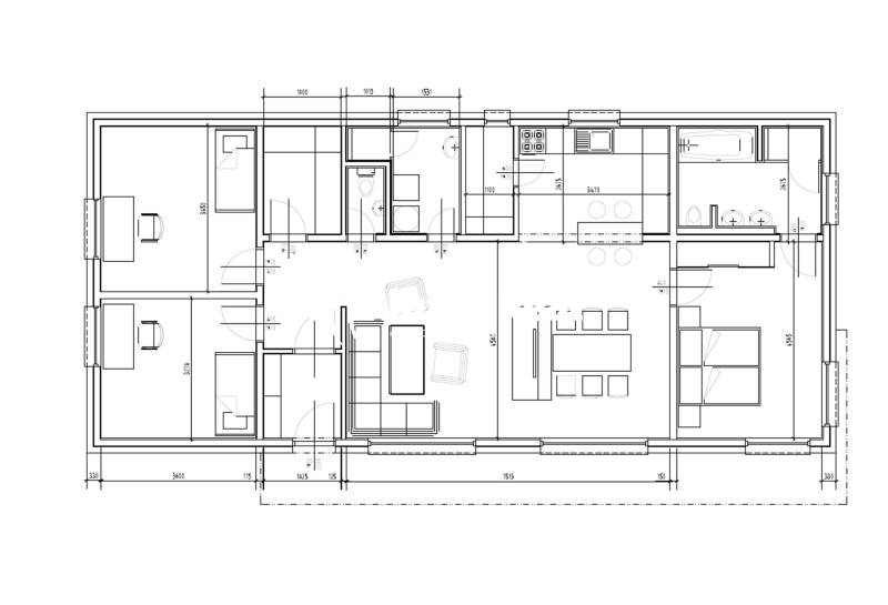 Grundriss eines Einfamilienhauses mit fünf Zimmern, einem Badezimmer und einer Küche.