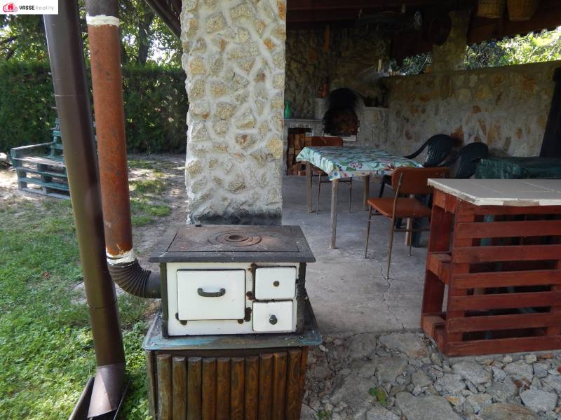 Ein zauberhaftes Häuschen in Klížska Nemá mit einem Ofen und einem Gartenplatz zum Entspannen.
