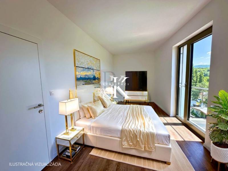 Elegantes Schlafzimmer mit großen Fenstern und einem Gemälde in einer 3-Zimmer-Wohnung, bietet Komfort und Stil.