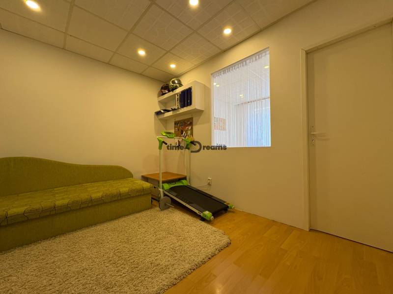 Levice 4-Zimmer-Wohnung Kaufen reality Levice