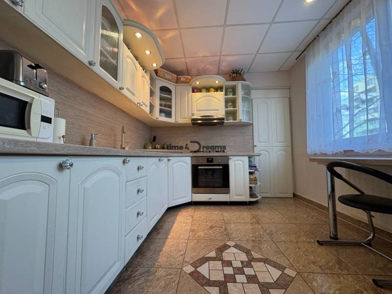 Levice 4-Zimmer-Wohnung Kaufen reality Levice
