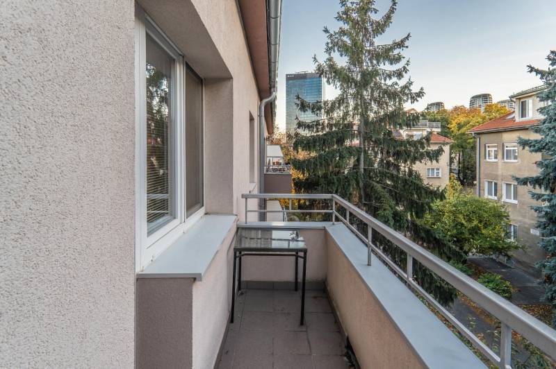 Balkon in einer 3-Zimmer-Wohnung in der Pavlovova-Straße in Bratislava - Ružinov.