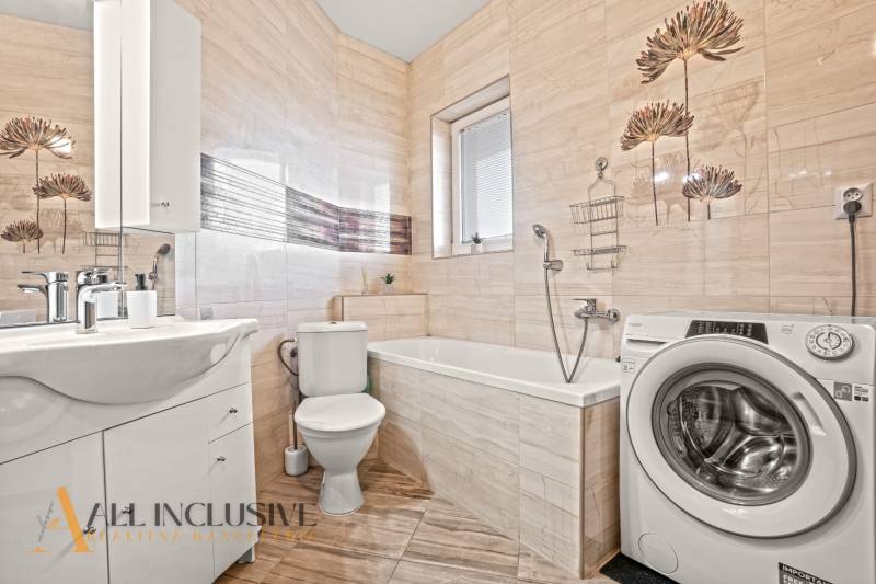 11 - 2025-10-30T133230.819.jpg