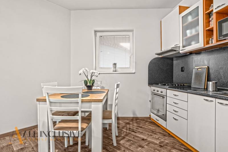 7 - 2025-10-30T133240.602.jpg