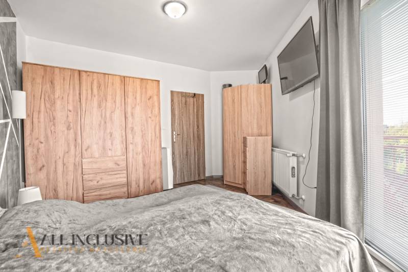 10 - 2025-10-30T133232.817.jpg