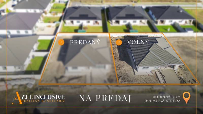 Blick auf zwei Einfamilienhäuser in Dunajská Streda, in der Straße Florida Villa Park.