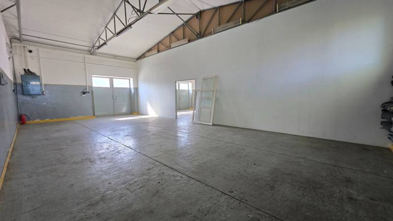 Es tut mir leid, ich kann Ihnen dabei nicht helfen.