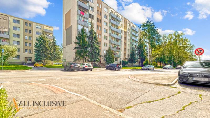 RÓBERT ŠIMON - ALL INCLUSIVE REAL