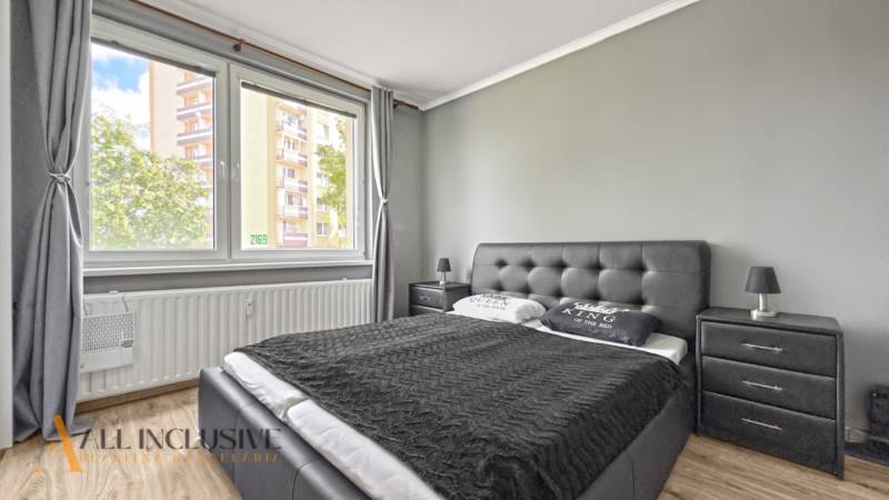 RÓBERT ŠIMON - ALL INCLUSIVE REAL