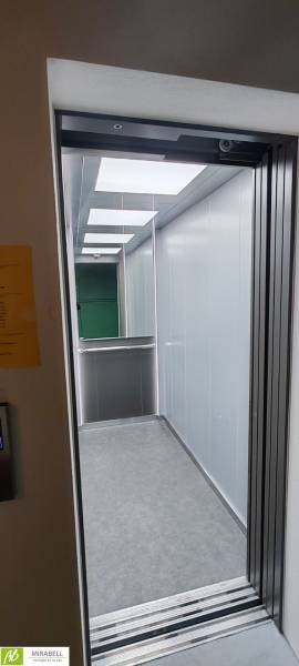 Aufzug in einer 3-Zimmer-Wohnung in der Znievska-Straße in Bratislava - Petržalka.