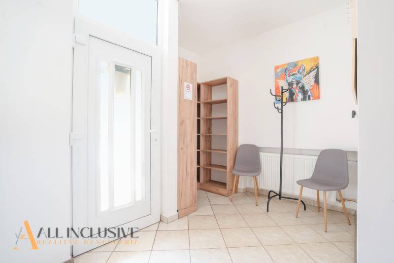 Entschuldigung, ich benötige den Text, den Sie übersetzen möchten. Bitte geben Sie den Text an, den Sie ins Deutsche übersetzt haben möchten.