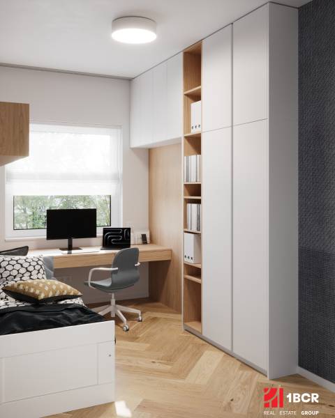 Arbeitsbereich mit weißen Möbeln in einer 4-Zimmer-Wohnung mit Holzboden.