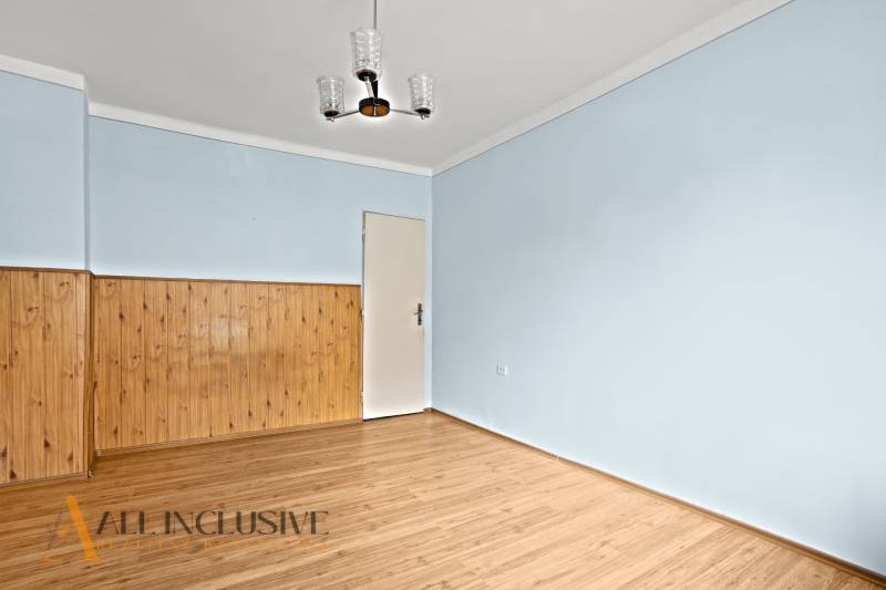 6 - 2025-09-08T145503.199.jpg