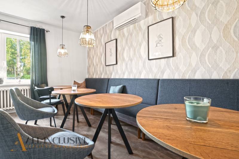 2 - 2025-09-22T100225.891.jpg