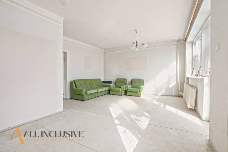 10 - 2025-10-20T135816.284.jpg