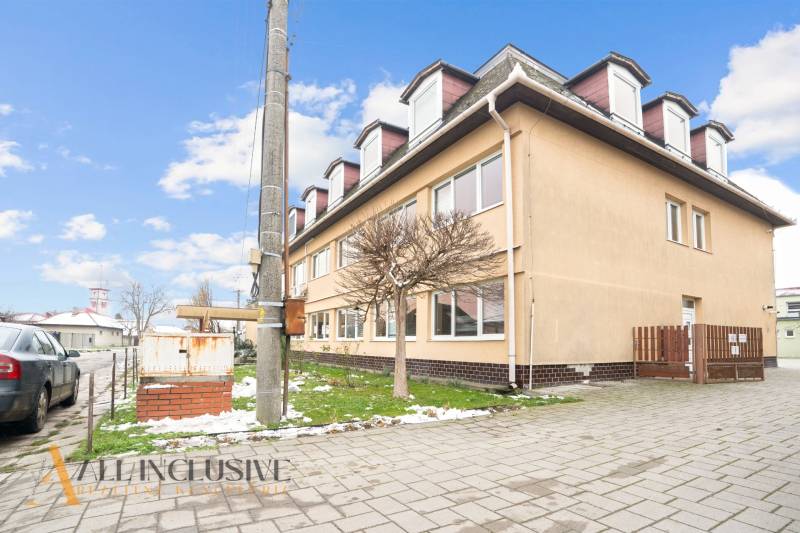 2 - 2025-12-09T103236.081.jpg