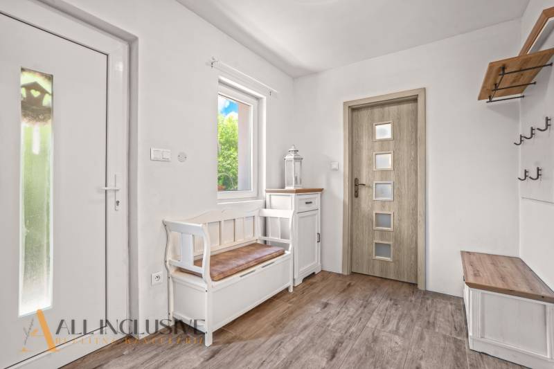 13 - 2025-08-11T142820.462.jpg