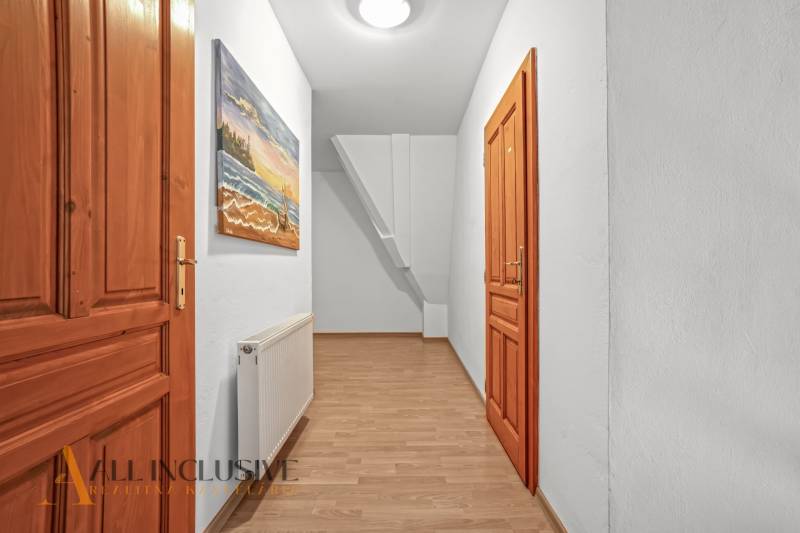 7 - 2025-08-20T120827.111.jpg