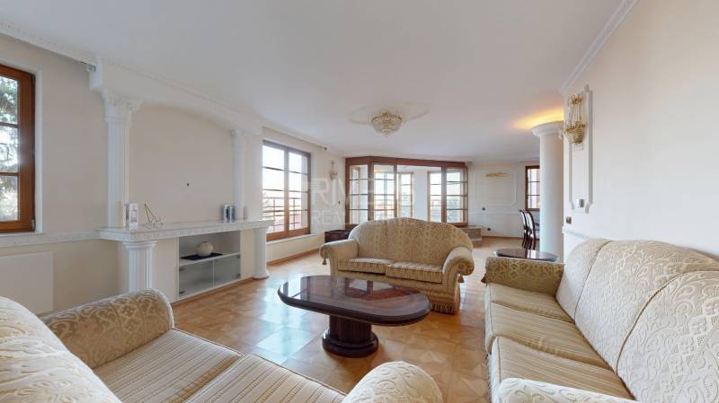 Bratislava - Staré Mesto 5+ Zimmer-Wohnung Kaufen reality Bratislava - Staré Mesto