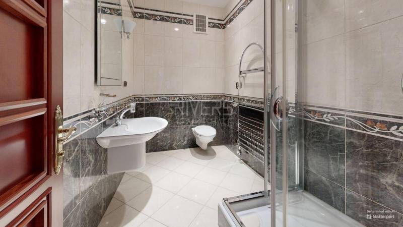 Bratislava - Staré Mesto 5+ Zimmer-Wohnung Kaufen reality Bratislava - Staré Mesto