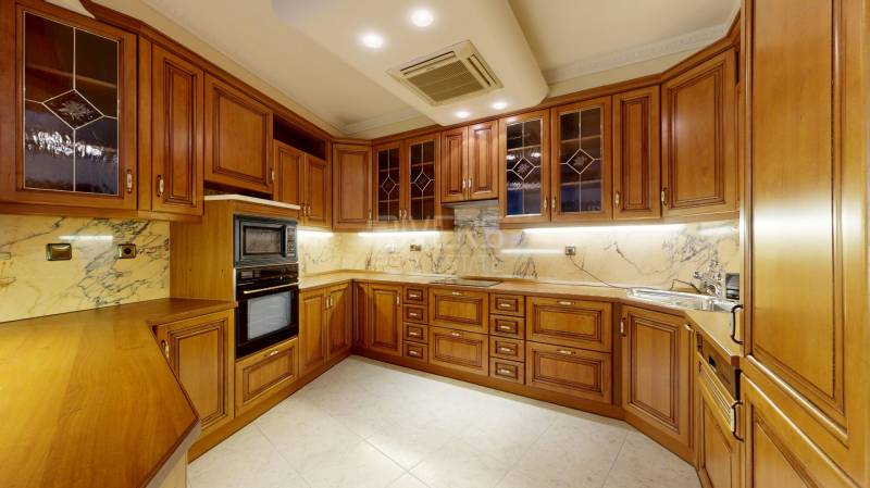 Bratislava - Staré Mesto 5+ Zimmer-Wohnung Kaufen reality Bratislava - Staré Mesto