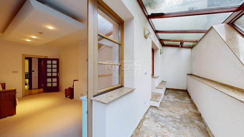 Bratislava - Staré Mesto 5+ Zimmer-Wohnung Kaufen reality Bratislava - Staré Mesto