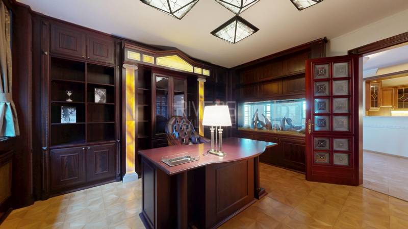 Bratislava - Staré Mesto 5+ Zimmer-Wohnung Kaufen reality Bratislava - Staré Mesto